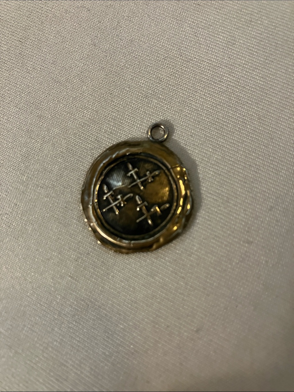 Pyrrha bronze talisman crossed swords stag wax seal - Picture 3 of 3